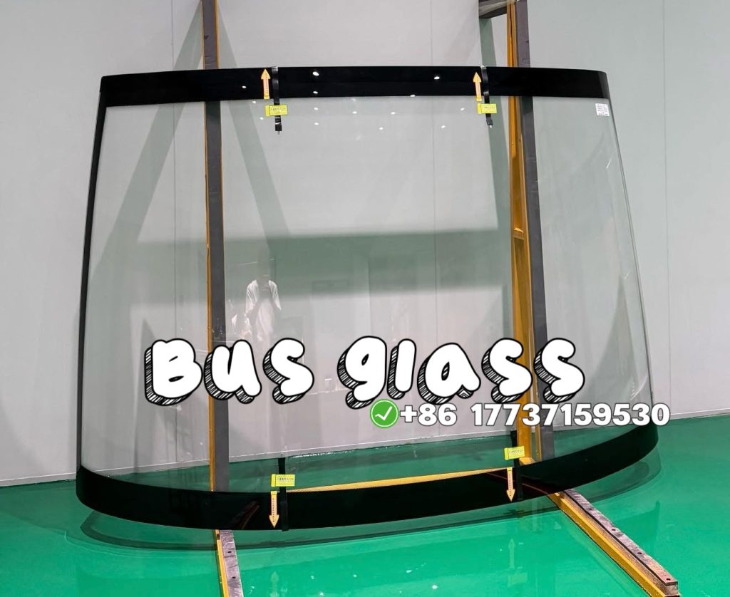 MAN coach bus front windscreen laminated safety glass, ECE R43 certified 